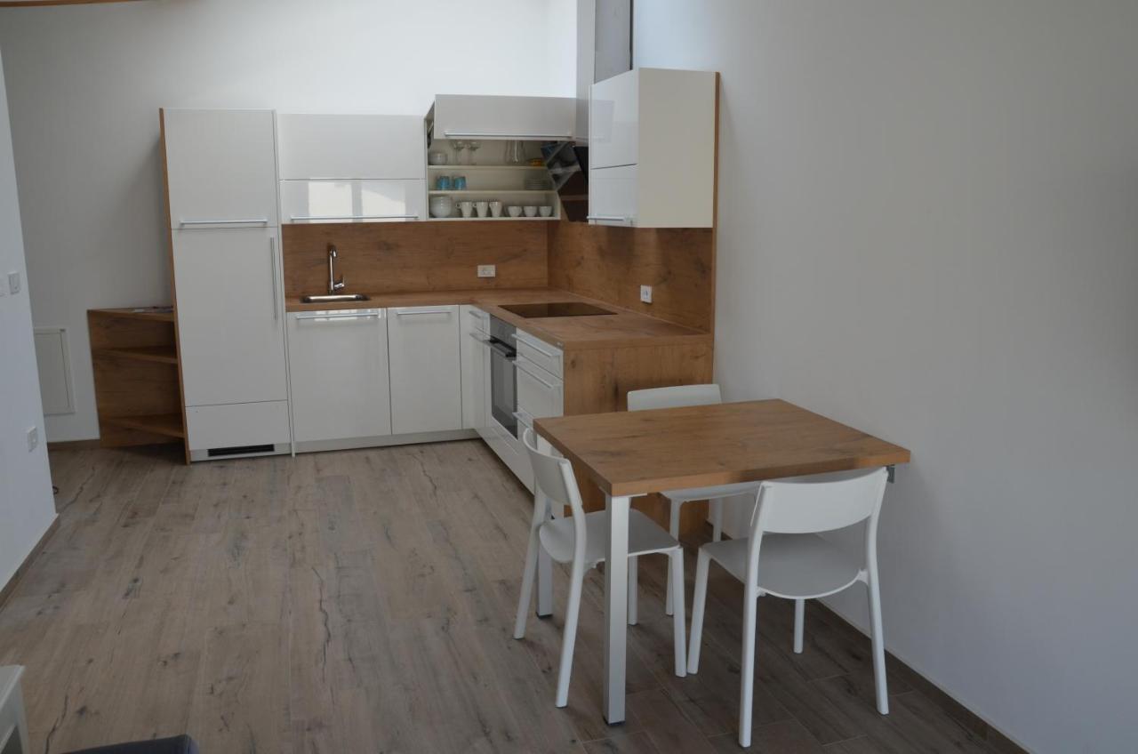 Apartments Ostanek 2 포르토로즈 외부 사진