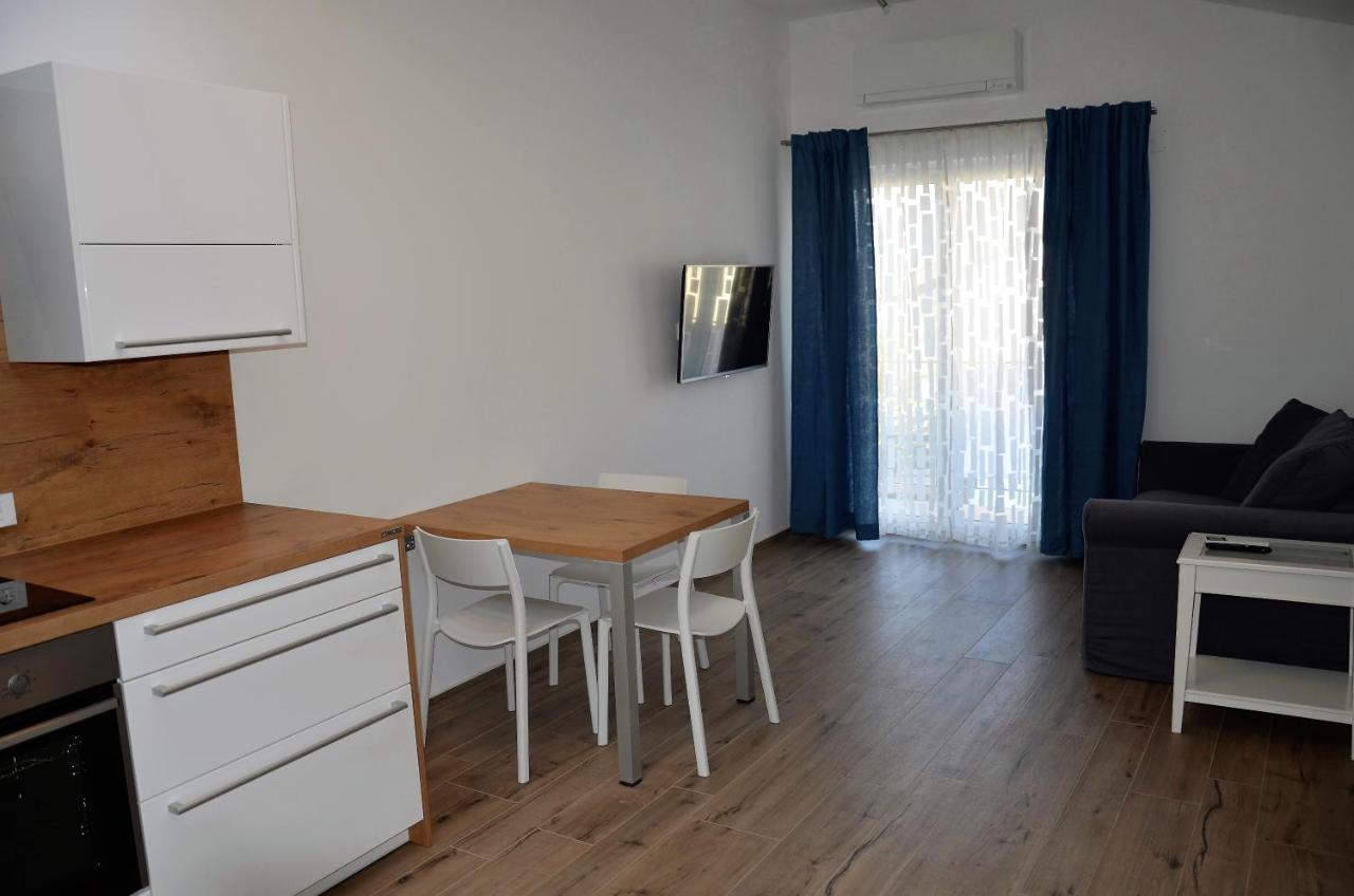 Apartments Ostanek 2 포르토로즈 외부 사진
