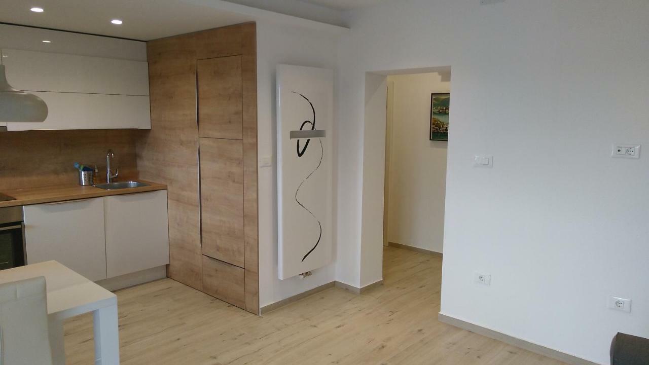 Apartments Ostanek 2 포르토로즈 외부 사진